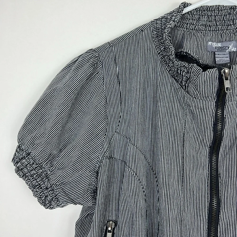 Poetry Clothing Zip-Up Top With Elevated Neck Black Gray Stripes Sz L - Picture 4 of 8